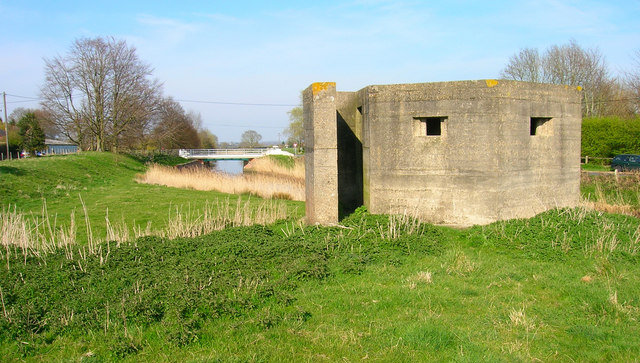 Pill Box near Appledore on the road to Rye